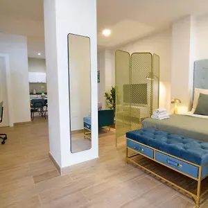 letmalaga-modern.hotelsinnerja.org/